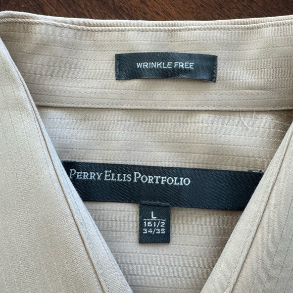 Perry Ellis Large Button Down Long Sleeve Tan (shiny sheen) - Picture 2 of 3